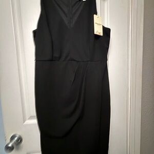 Black Sleeveless V-Neck Sheath Midi Dress